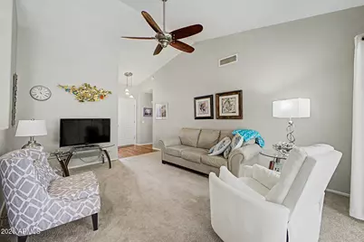 1902 E Colonial Drive, Chandler, AZ 85249 - Photo 5