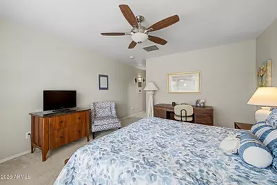 1902 E Colonial Drive, Chandler, AZ 85249 - Photo 11