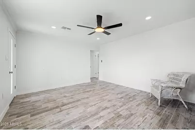 644 S Lewis --, Mesa, AZ 85210 - Photo 7