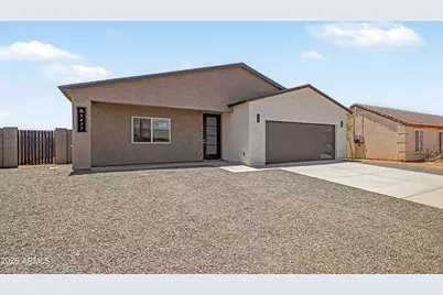 9435 W Concordia Drive, Arizona City, AZ 85123 - Photo 3