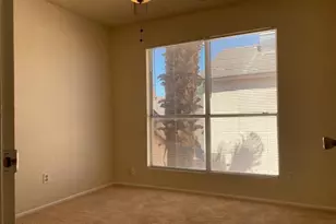 530 E Kerry Ln, Phoenix, AZ 85024 - Photo 3