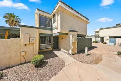 9054 N 51st Lane, Glendale, AZ 85302 - Photo 3