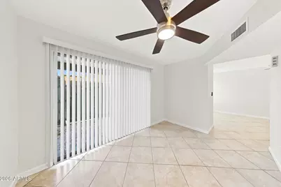 9054 N 51st Lane, Glendale, AZ 85302 - Photo 11