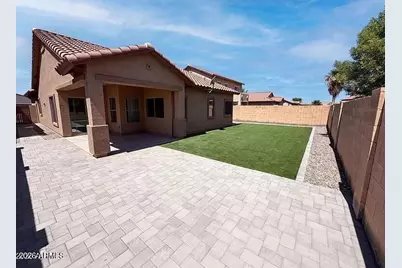 934 E Overlin Lane Drive, Avondale, AZ 85323 - Photo 13