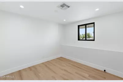 7625 N 39th Avenue, Phoenix, AZ 85051 - Photo 33
