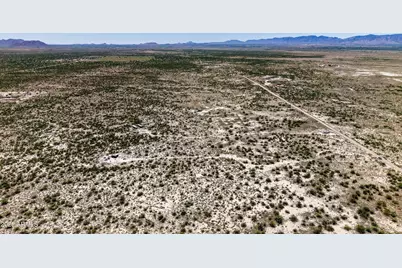 E1 S Hendrick Lane #E-1, Willcox, AZ 85643 - Photo 11
