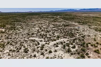 E1 S Hendrick Lane #E-1, Willcox, AZ 85643 - Photo 3