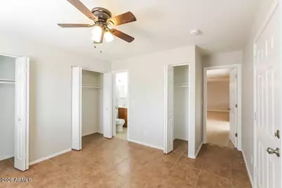 401 E Fremont Dr, Drive, Tempe, AZ 85282 - Photo 9