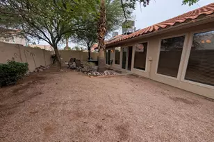 4240 E Amberwood Dr, Phoenix, AZ 85048 - Photo 21