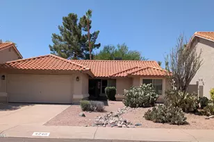 4240 E Amberwood Dr, Phoenix, AZ 85048 - Photo 1