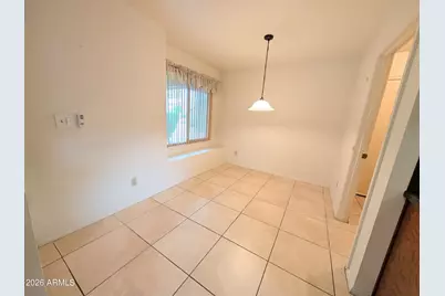 4240 E Amberwood Drive, Phoenix, AZ 85048 - Photo 9
