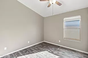 6421 W Wahalla Ln, Glendale, AZ 85308 - Photo 17