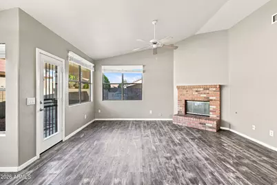6421 W Wahalla Lane, Glendale, AZ 85308 - Photo 9