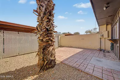 7833 N 49th Avenue, Glendale, AZ 85301 - Photo 33