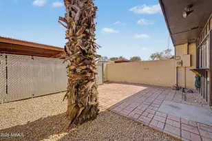 7833 N 49th Ave, Glendale, AZ 85301 - Photo 33