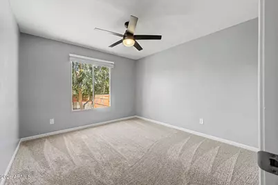 7833 N 49th Avenue, Glendale, AZ 85301 - Photo 23