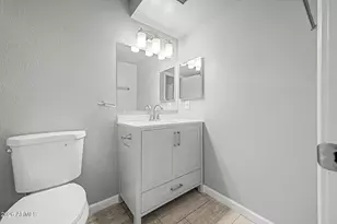7833 N 49th Ave, Glendale, AZ 85301 - Photo 21