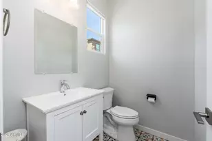 1555 E Ocotillo Rd, Phoenix, AZ 85014 - Photo 7