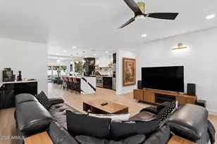 6245 N 16th Ave, Phoenix, AZ 85015 - Photo 25