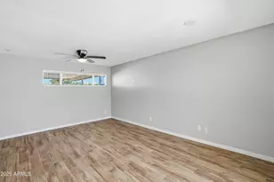 5630 W Wilshire Dr, Phoenix, AZ 85035 - Photo 21