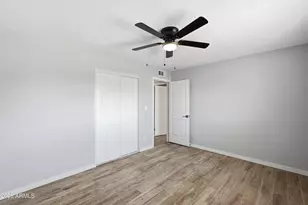 5630 W Wilshire Dr, Phoenix, AZ 85035 - Photo 17