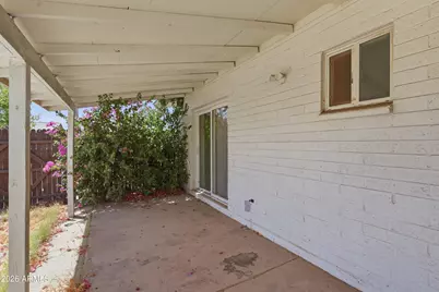 5630 W Wilshire Drive, Phoenix, AZ 85035 - Photo 9