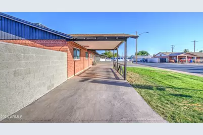 6239 N 31st Drive, Phoenix, AZ 85017 - Photo 5