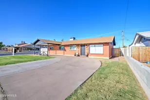 6239 N 31st Dr, Phoenix, AZ 85017 - Photo 3