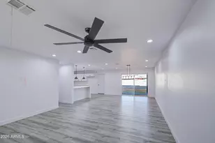 6239 N 31st Dr, Phoenix, AZ 85017 - Photo 7