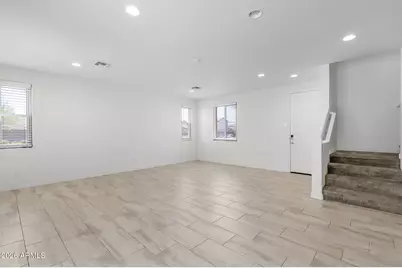 5818 W Encinas Lane, Phoenix, AZ 85043 - Photo 13