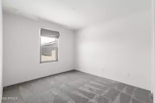 5818 W Encinas Ln, Phoenix, AZ 85043 - Photo 17