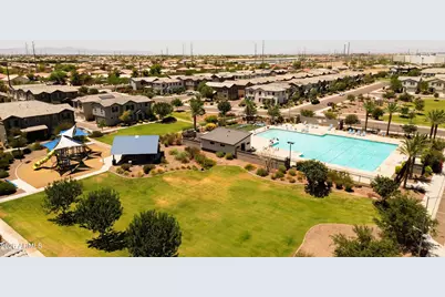 5818 W Encinas Lane, Phoenix, AZ 85043 - Photo 7