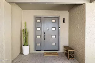 2601 E Sahuaro Dr, Phoenix, AZ 85028 - Photo 3