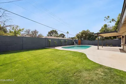 735 E Manhatton Drive, Tempe, AZ 85282 - Photo 35