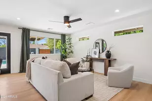 735 E Manhatton Dr, Tempe, AZ 85282 - Photo 17