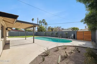 735 E Manhatton Drive, Tempe, AZ 85282 - Photo 31