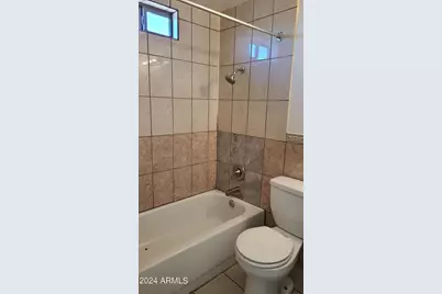 6111 W Cambridge Avenue, Phoenix, AZ 85035 - Photo 9