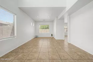 11718 W Grant St, Avondale, AZ 85323 - Photo 9