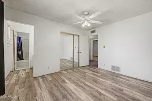 3522 W Mercer Ln, Phoenix, AZ 85029 - Photo 11