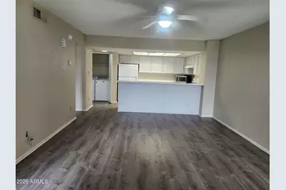 4730 W Northern Avenue #1131, Glendale, AZ 85301 - Photo 5