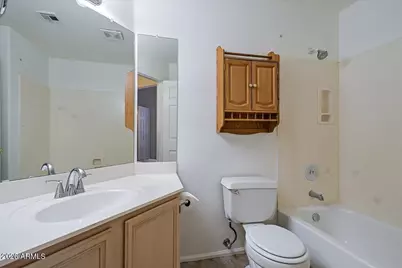 19324 N 75th Drive, Glendale, AZ 85308 - Photo 17