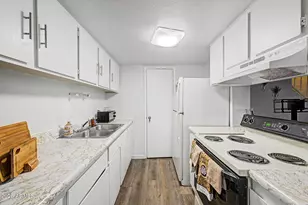 4049 W Reade Ave, Phoenix, AZ 85019 - Photo 9