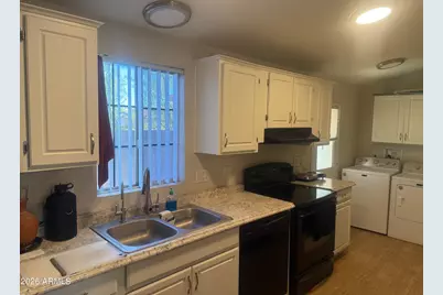 41 N Mulberry Street, Florence, AZ 85132 - Photo 3