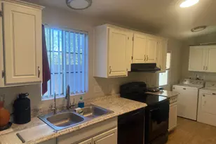 41 N Mulberry St, Florence, AZ 85132 - Photo 3
