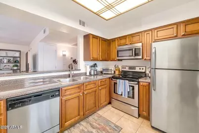 9275 E Mission Lane #118, Scottsdale, AZ 85258 - Photo 11