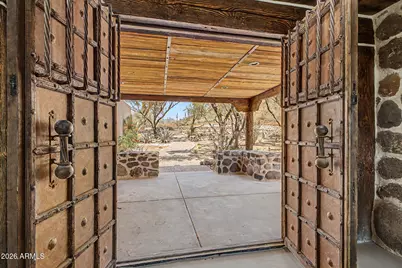 42650 N 52nd Street, Cave Creek, AZ 85331 - Photo 3