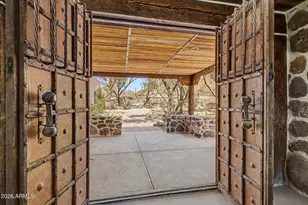 42650 N 52nd St, Cave Creek, AZ 85331 - Photo 3