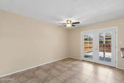 2221 W Farmdale Avenue #25, Mesa, AZ 85202 - Photo 9