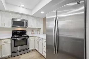 8315 N 21st Dr, Phoenix, AZ 85021 - Photo 3