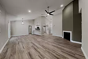 9033 W Vogel Ave, Peoria, AZ 85345 - Photo 5